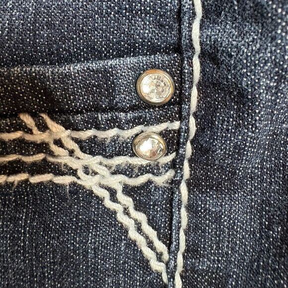 Bongo Dark Wash Denim Shorts | Heavy Contrast Stitch | Size 7 - Picture 6 of 9